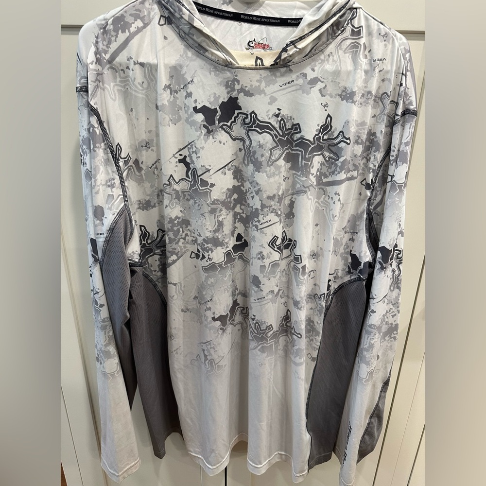 Bass Pro Shops Gray Camo Jacket
